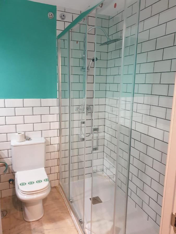 Apartamentos Dona Lola Seville Ngoại thất bức ảnh