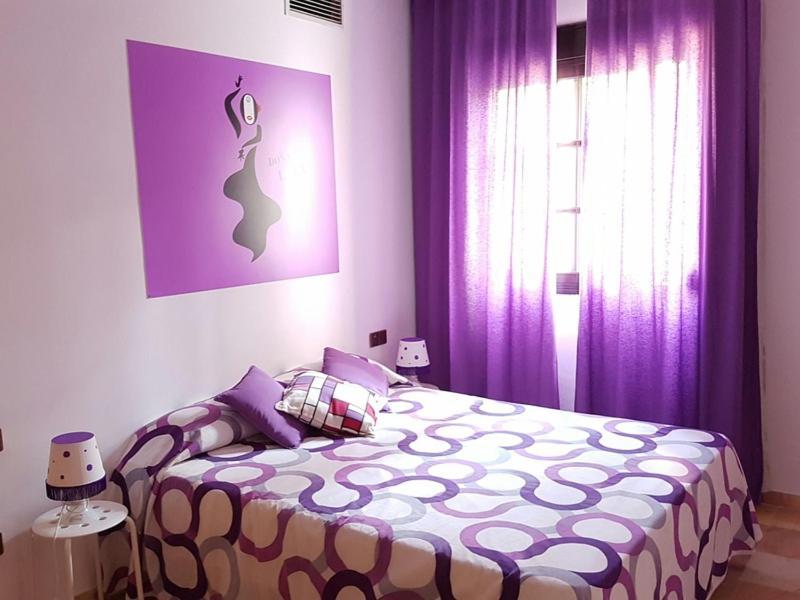 Apartamentos Dona Lola Seville Phòng bức ảnh