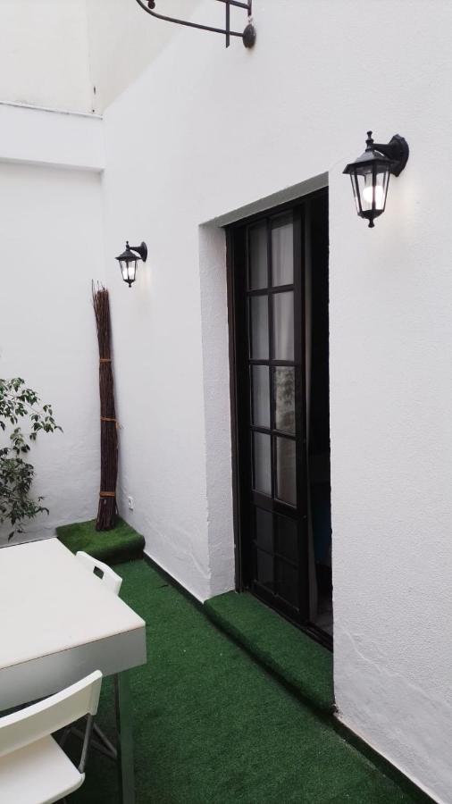 Apartamentos Dona Lola Seville Ngoại thất bức ảnh