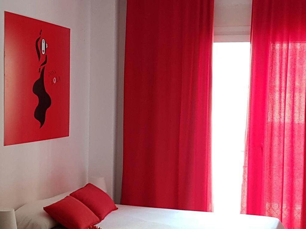 Apartamentos Dona Lola Seville Ngoại thất bức ảnh